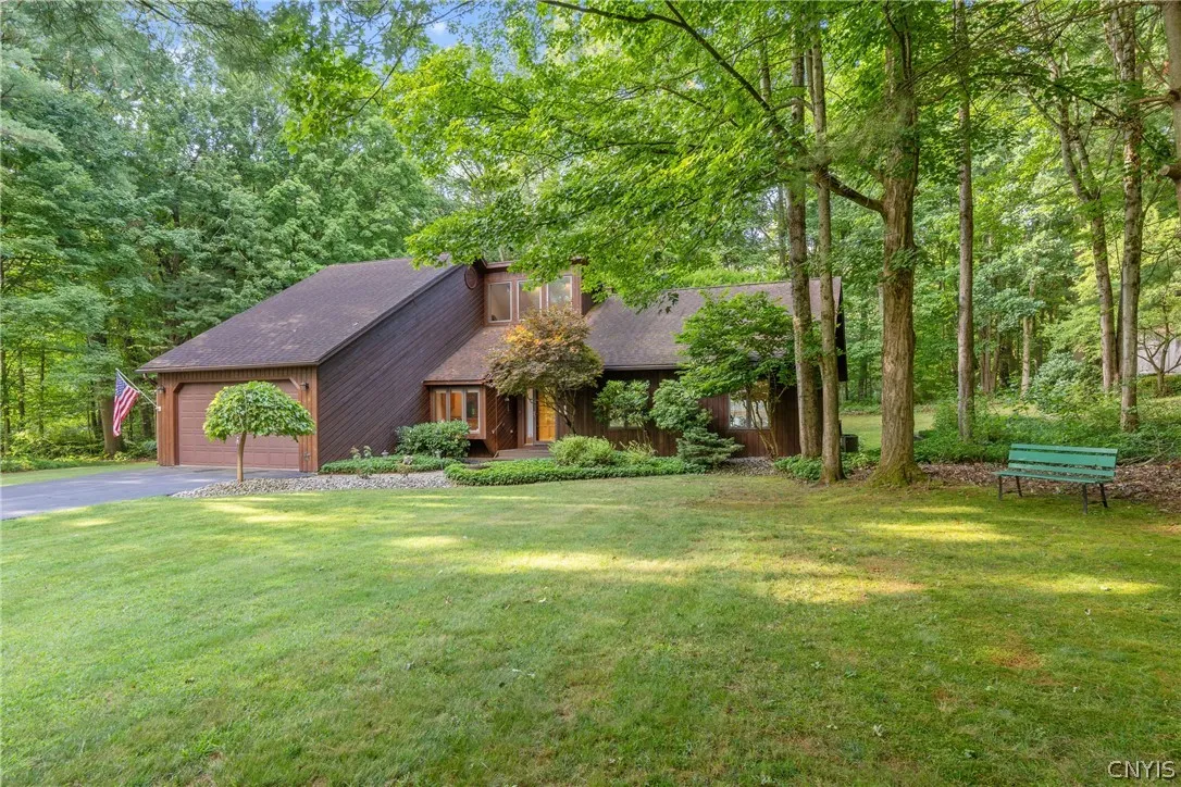 19 River Runne, Schroeppel, New York 13132, Schroeppel, New York 13132, 4 Bedroom Bedrooms, 8 Room Rooms,2 BathroomBathrooms,Residential,For Sale,19 River Runne, Schroeppel, New York 13132,0,S1725024