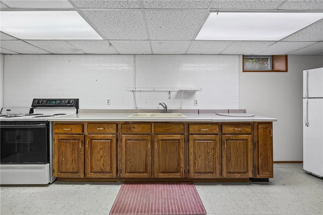 346 Woodmill Drive, Greece, New York 14626, Greece, New York 14626, 3 Bedroom Bedrooms, 9 Room Rooms,2 BathroomBathrooms,Residential,For Sale,346 Woodmill Drive, Greece, New York 14626,0,R1724620