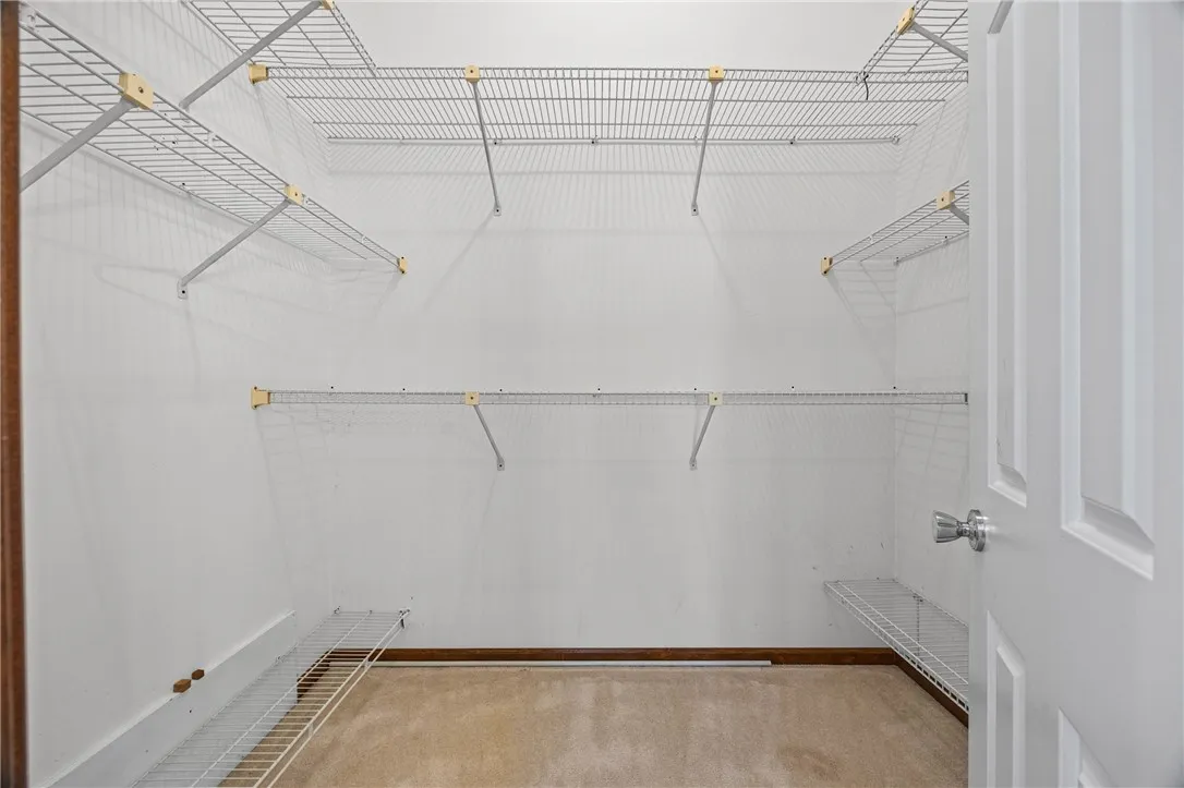 346 Woodmill Drive, Greece, New York 14626, Greece, New York 14626, 3 Bedroom Bedrooms, 9 Room Rooms,2 BathroomBathrooms,Residential,For Sale,346 Woodmill Drive, Greece, New York 14626,0,R1724620