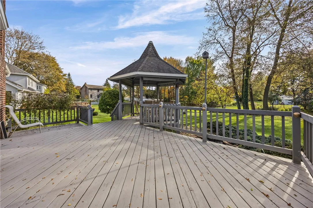 346 Woodmill Drive, Greece, New York 14626, Greece, New York 14626, 3 Bedroom Bedrooms, 9 Room Rooms,2 BathroomBathrooms,Residential,For Sale,346 Woodmill Drive, Greece, New York 14626,0,R1724620