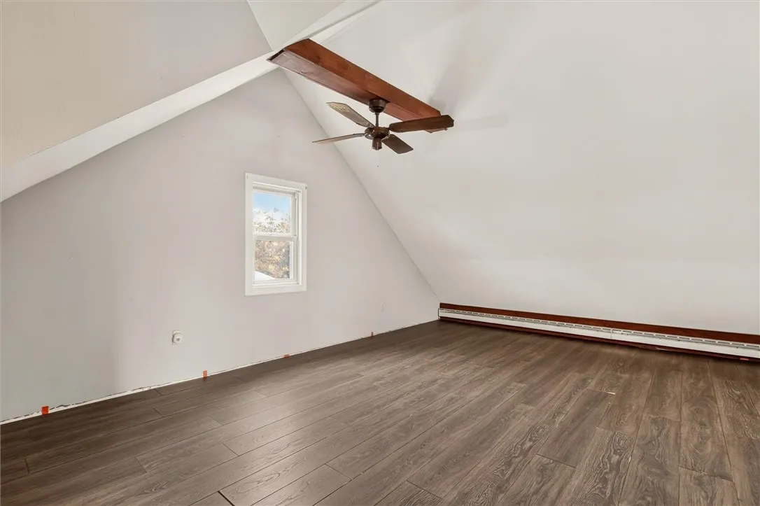 105 Floverton Street, Rochester, New York 14610, Rochester, New York 14610, 3 Bedroom Bedrooms, 7 Room Rooms,1 BathroomBathrooms,Residential,For Sale,105 Floverton Street, Rochester, New York 14610,0,R1725275