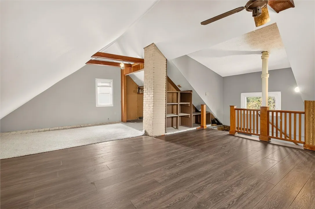 105 Floverton Street, Rochester, New York 14610, Rochester, New York 14610, 3 Bedroom Bedrooms, 7 Room Rooms,1 BathroomBathrooms,Residential,For Sale,105 Floverton Street, Rochester, New York 14610,0,R1725275