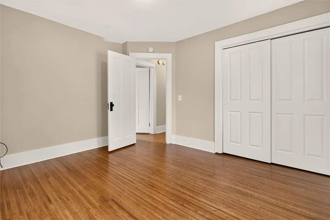 105 Floverton Street, Rochester, New York 14610, Rochester, New York 14610, 3 Bedroom Bedrooms, 7 Room Rooms,1 BathroomBathrooms,Residential,For Sale,105 Floverton Street, Rochester, New York 14610,0,R1725275