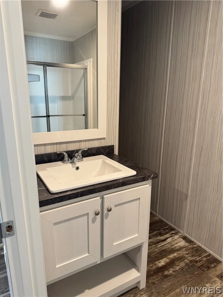 1424 East Drive Drive, Alden, New York 14004, Alden, New York 14004, 2 Bedroom Bedrooms, 6 Room Rooms,2 BathroomBathrooms,Residential,For Sale,1424 East Drive Drive, Alden, New York 14004,0,B1725122