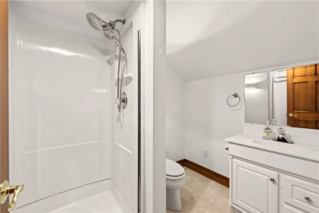 Guest house upstairs bath