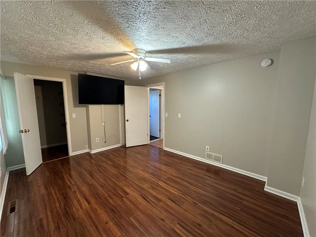497 Crosby Lane, Greece, New York 14612, Greece, New York 14612, 3 Bedroom Bedrooms, 10 Room Rooms,1 BathroomBathrooms,Residential Lease,For Rent,497 Crosby Lane, Greece, New York 14612,0,R1725319