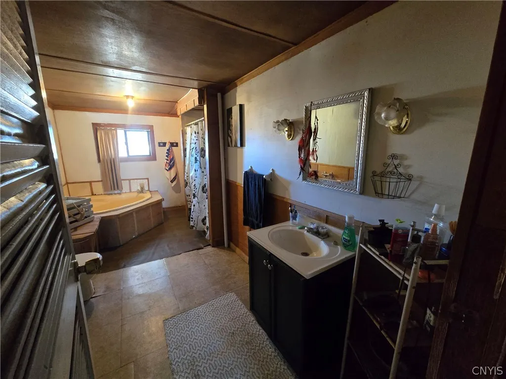 2444 Sand Hill Road, Mt Morris, New York 14510, Mt Morris, New York 14510, 3 Bedroom Bedrooms, 8 Room Rooms,1 BathroomBathrooms,Residential,For Sale,2444 Sand Hill Road, Mt Morris, New York 14510,0,S1725332