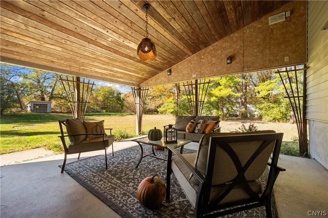 9690 Holman City Road, Paris, New York 13456, Paris, New York 13456, 3 Bedroom Bedrooms, 9 Room Rooms,2 BathroomBathrooms,Residential,For Sale,9690 Holman City Road, Paris, New York 13456,0,S1724904