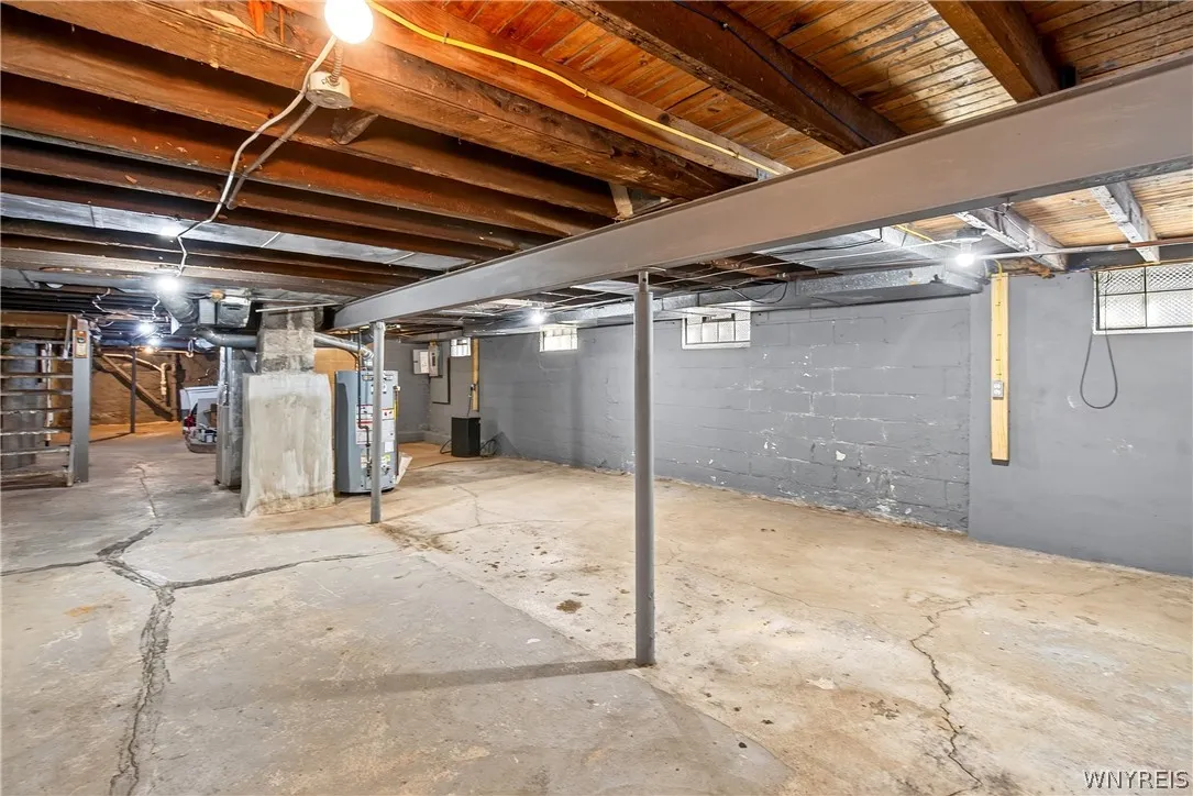 118 Crowley Avenue, Buffalo, New York 14207, Buffalo, New York 14207, 3 Bedroom Bedrooms, 7 Room Rooms,2 BathroomBathrooms,Residential,For Sale,118 Crowley Avenue, Buffalo, New York 14207,0,B1725304