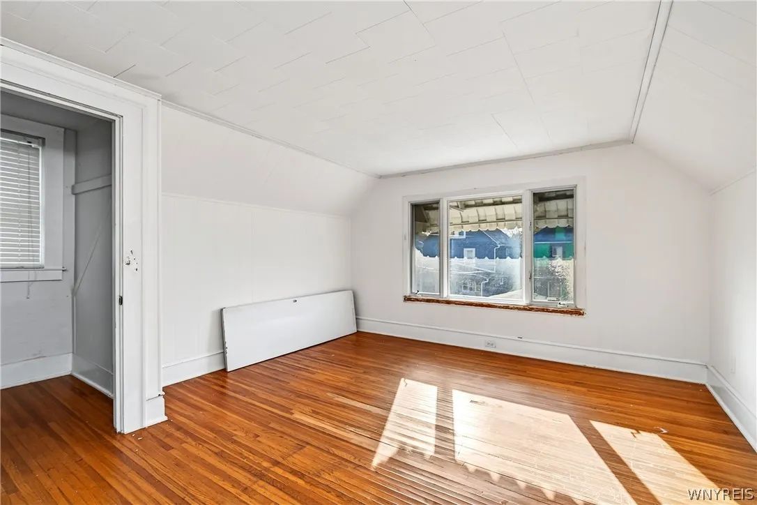 118 Crowley Avenue, Buffalo, New York 14207, Buffalo, New York 14207, 3 Bedroom Bedrooms, 7 Room Rooms,2 BathroomBathrooms,Residential,For Sale,118 Crowley Avenue, Buffalo, New York 14207,0,B1725304