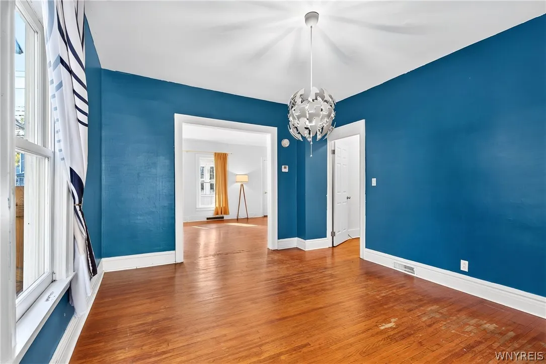 118 Crowley Avenue, Buffalo, New York 14207, Buffalo, New York 14207, 3 Bedroom Bedrooms, 7 Room Rooms,2 BathroomBathrooms,Residential,For Sale,118 Crowley Avenue, Buffalo, New York 14207,0,B1725304