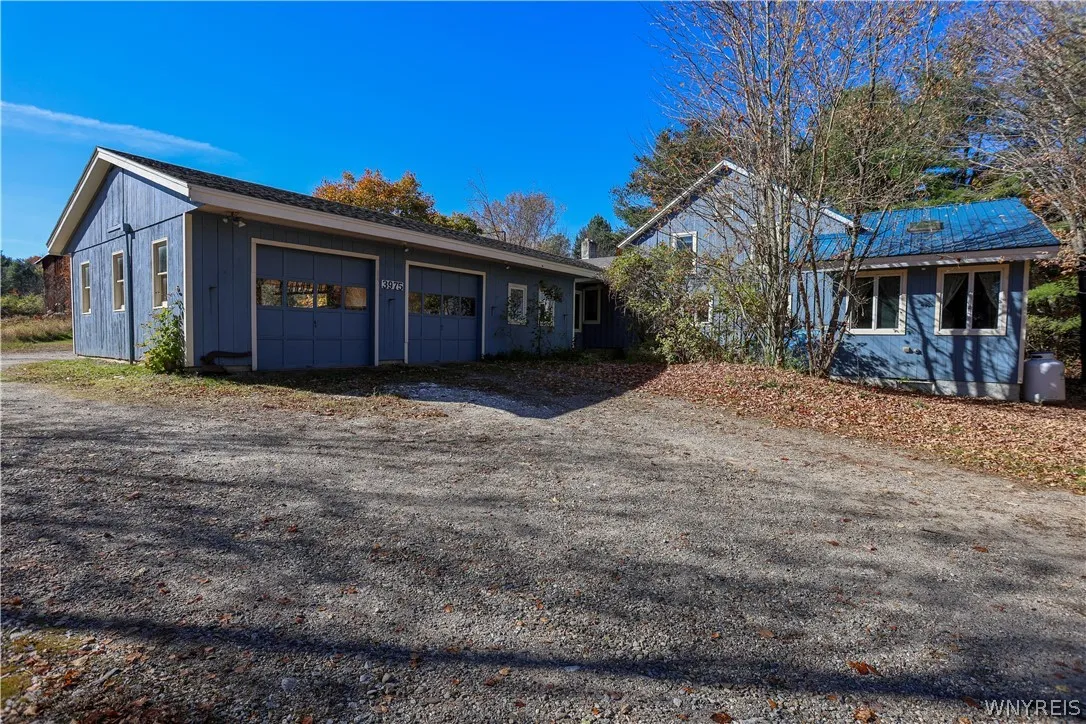 3975 State Route 58 3973, Gouverneur, New York 136, Gouverneur, New York 13642, 5 Bedroom Bedrooms, 14 Room Rooms,2 BathroomBathrooms,Residential,For Sale,3975 State Route 58 3973, Gouverneur, New York 136,0,B1723137