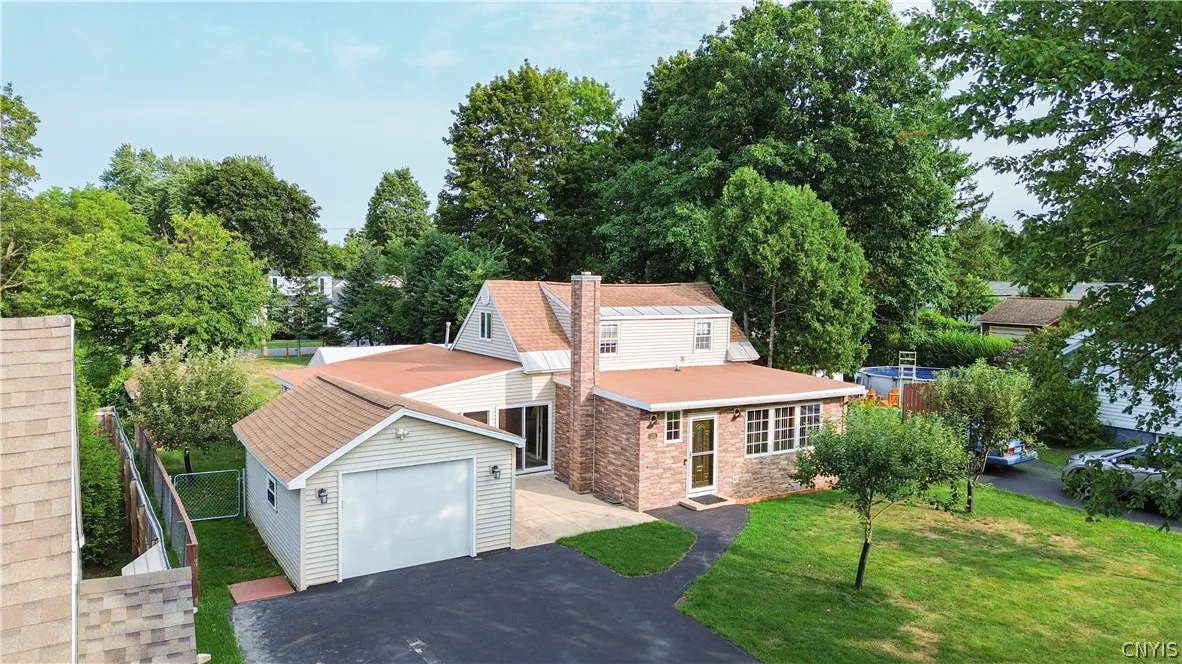 525 Utica Road, Utica, New York 13502, Utica, New York 13502, 3 Bedroom Bedrooms, 8 Room Rooms,1 BathroomBathrooms,Residential,For Sale,525 Utica Road, Utica, New York 13502,0,S1725341