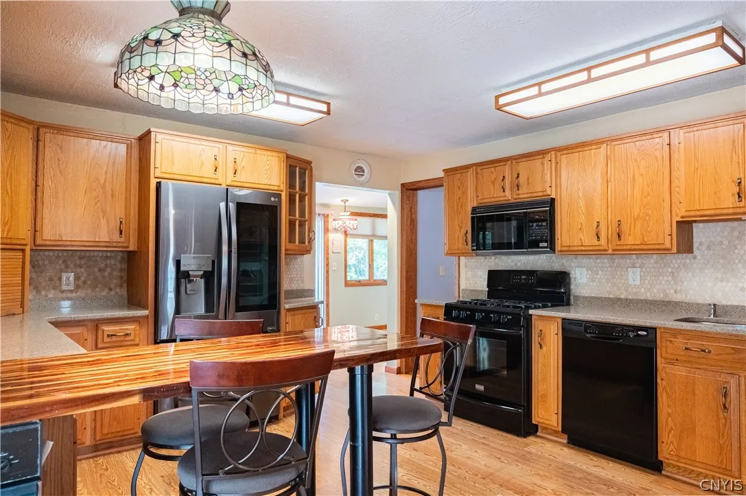 525 Utica Road, Utica, New York 13502, Utica, New York 13502, 3 Bedroom Bedrooms, 8 Room Rooms,1 BathroomBathrooms,Residential,For Sale,525 Utica Road, Utica, New York 13502,0,S1725341