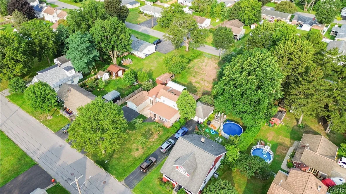 525 Utica Road, Utica, New York 13502, Utica, New York 13502, 3 Bedroom Bedrooms, 8 Room Rooms,1 BathroomBathrooms,Residential,For Sale,525 Utica Road, Utica, New York 13502,0,S1725341