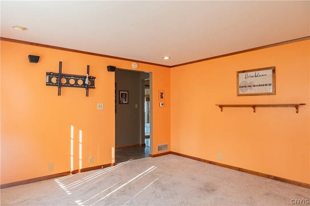 525 Utica Road, Utica, New York 13502, Utica, New York 13502, 3 Bedroom Bedrooms, 8 Room Rooms,1 BathroomBathrooms,Residential,For Sale,525 Utica Road, Utica, New York 13502,0,S1725341