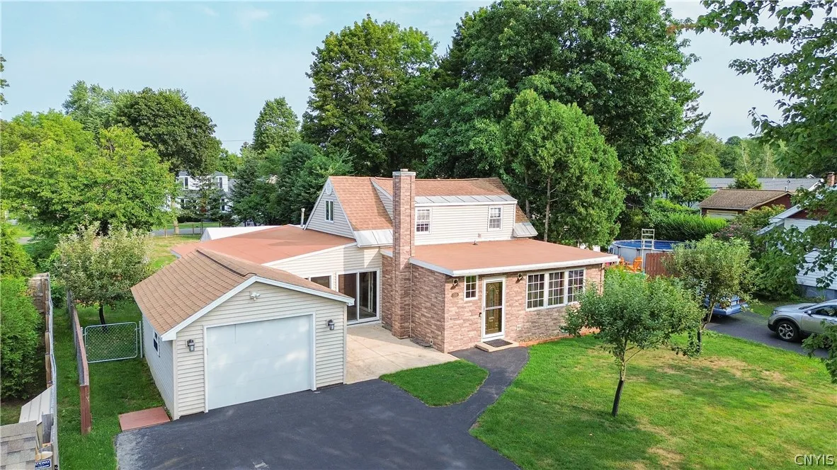 525 Utica Road, Utica, New York 13502, Utica, New York 13502, 3 Bedroom Bedrooms, 8 Room Rooms,1 BathroomBathrooms,Residential,For Sale,525 Utica Road, Utica, New York 13502,0,S1725341