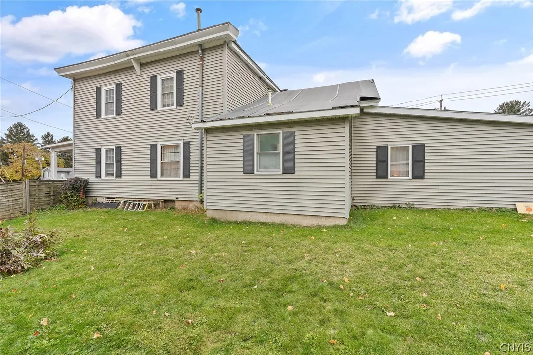 100 Prospect Street, Lenox, New York 13032, Lenox, New York 13032, 3 Bedroom Bedrooms, 8 Room Rooms,2 BathroomBathrooms,Residential,For Sale,100 Prospect Street, Lenox, New York 13032,0,S1721858