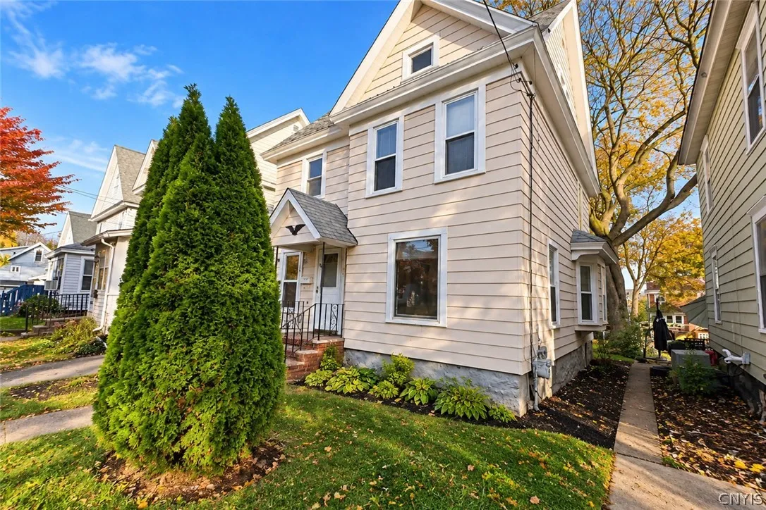 207 Mooney Ave, Syracuse, New York 13206, Syracuse, New York 13206, 3 Bedroom Bedrooms, 7 Room Rooms,1 BathroomBathrooms,Residential,For Sale,207 Mooney Ave, Syracuse, New York 13206,0,S1725021