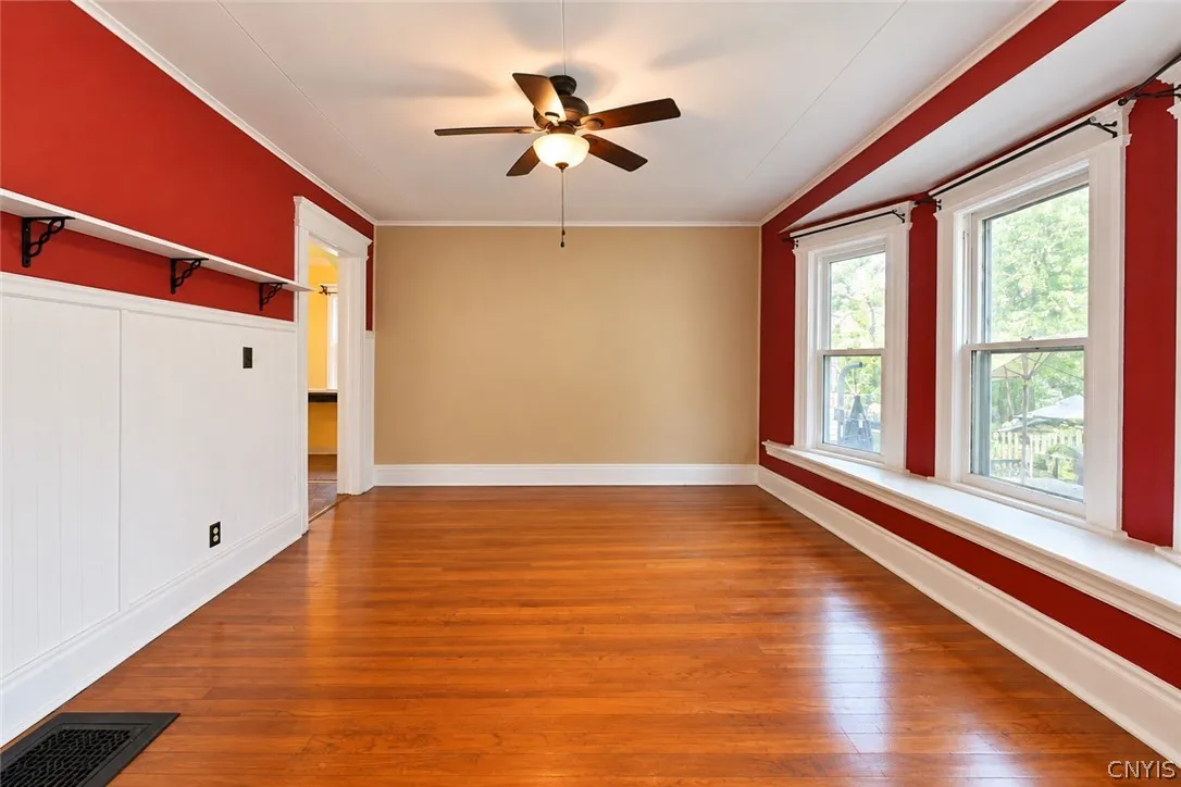 207 Mooney Ave, Syracuse, New York 13206, Syracuse, New York 13206, 3 Bedroom Bedrooms, 7 Room Rooms,1 BathroomBathrooms,Residential,For Sale,207 Mooney Ave, Syracuse, New York 13206,0,S1725021