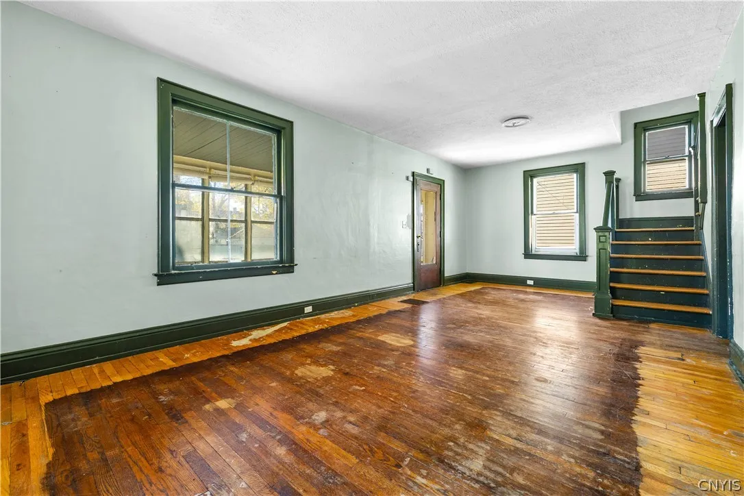 802 Symonds Place, Utica, New York 13502, Utica, New York 13502, 3 Bedroom Bedrooms, 6 Room Rooms,1 BathroomBathrooms,Residential,For Sale,802 Symonds Place, Utica, New York 13502,0,S1724780