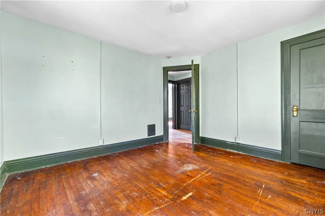 802 Symonds Place, Utica, New York 13502, Utica, New York 13502, 3 Bedroom Bedrooms, 6 Room Rooms,1 BathroomBathrooms,Residential,For Sale,802 Symonds Place, Utica, New York 13502,0,S1724780