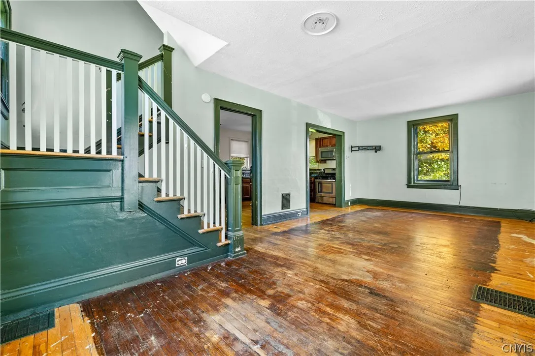 802 Symonds Place, Utica, New York 13502, Utica, New York 13502, 3 Bedroom Bedrooms, 6 Room Rooms,1 BathroomBathrooms,Residential,For Sale,802 Symonds Place, Utica, New York 13502,0,S1724780