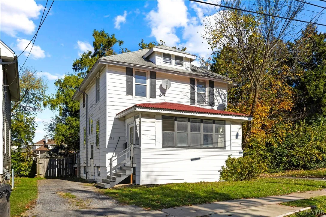 802 Symonds Place, Utica, New York 13502, Utica, New York 13502, 3 Bedroom Bedrooms, 6 Room Rooms,1 BathroomBathrooms,Residential,For Sale,802 Symonds Place, Utica, New York 13502,0,S1724780