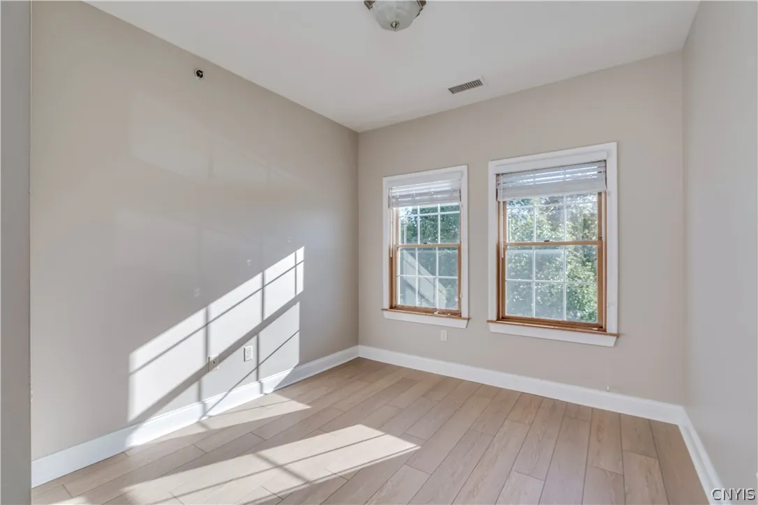 906 Brady 906, Hounsfield, New York 13685, Hounsfield, New York 13685, 3 Bedroom Bedrooms, 4 Room Rooms,2 BathroomBathrooms,Residential Lease,For Rent,906 Brady 906, Hounsfield, New York 13685,0,S1725350