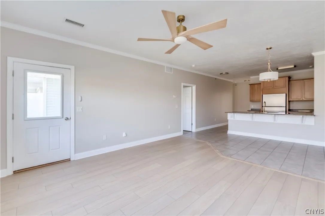 906 Brady 906, Hounsfield, New York 13685, Hounsfield, New York 13685, 3 Bedroom Bedrooms, 4 Room Rooms,2 BathroomBathrooms,Residential Lease,For Rent,906 Brady 906, Hounsfield, New York 13685,0,S1725350