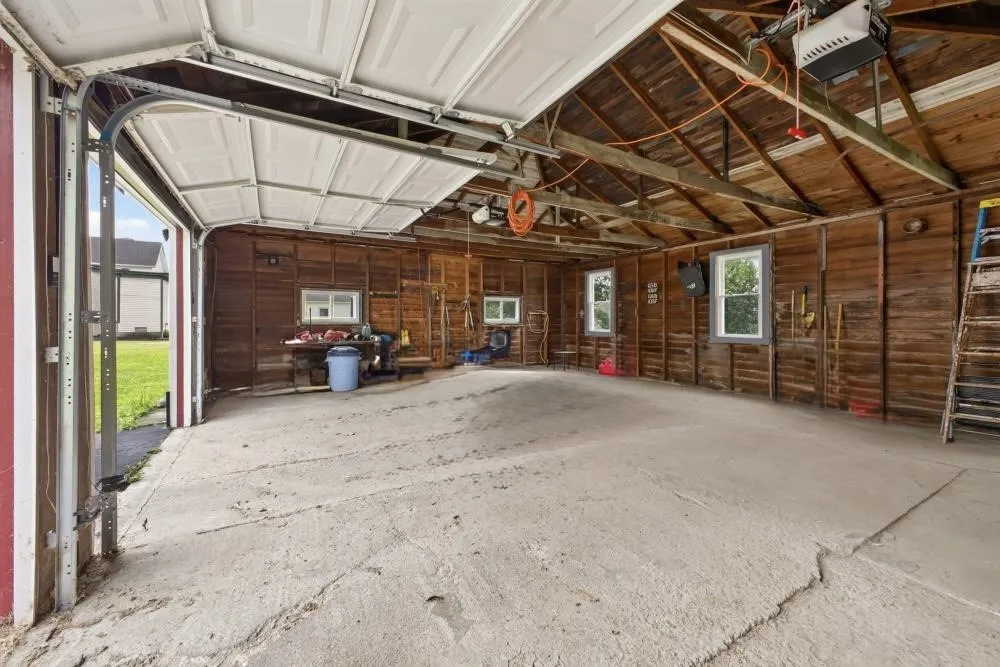 3226 State St, Caledonia, New York 14423, Caledonia, New York 14423, 4 Bedroom Bedrooms, 10 Room Rooms,1 BathroomBathrooms,Residential,For Sale,3226 State St, Caledonia, New York 14423,0,R1725290