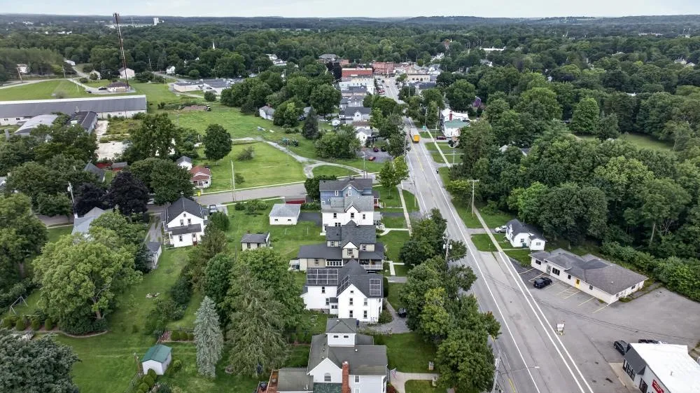 3226 State St, Caledonia, New York 14423, Caledonia, New York 14423, 4 Bedroom Bedrooms, 10 Room Rooms,1 BathroomBathrooms,Residential,For Sale,3226 State St, Caledonia, New York 14423,0,R1725290