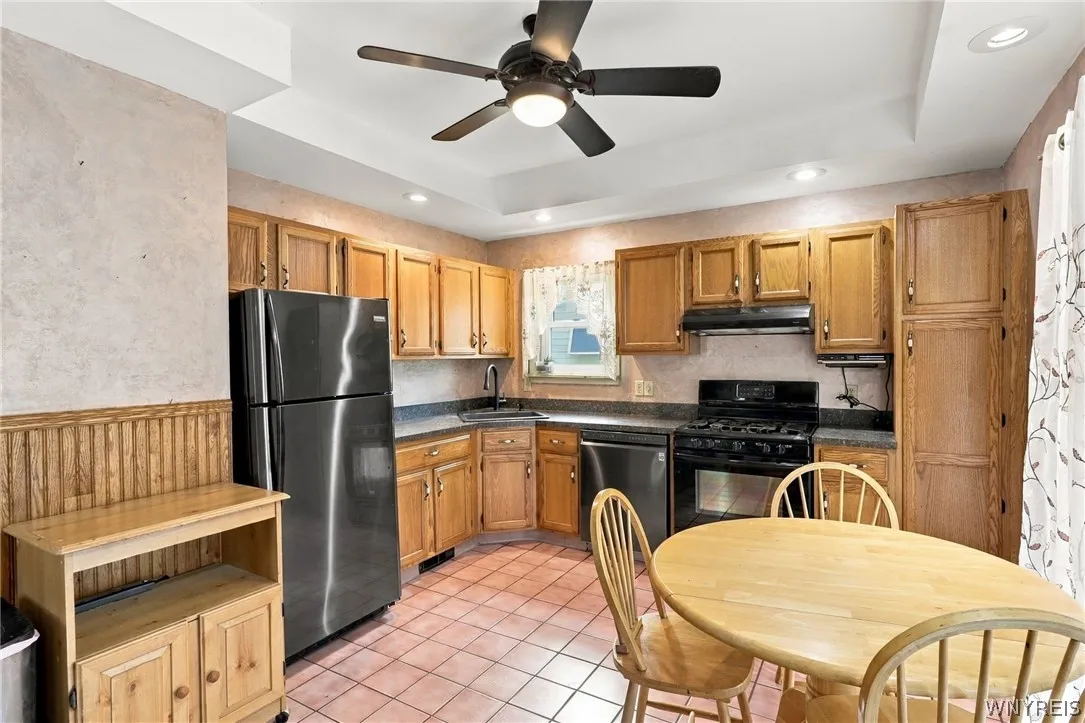 60 Benson Avenue, West Seneca, New York 14224, West Seneca, New York 14224, 4 Bedroom Bedrooms, 10 Room Rooms,1 BathroomBathrooms,Residential,For Sale,60 Benson Avenue, West Seneca, New York 14224,0,B1725167