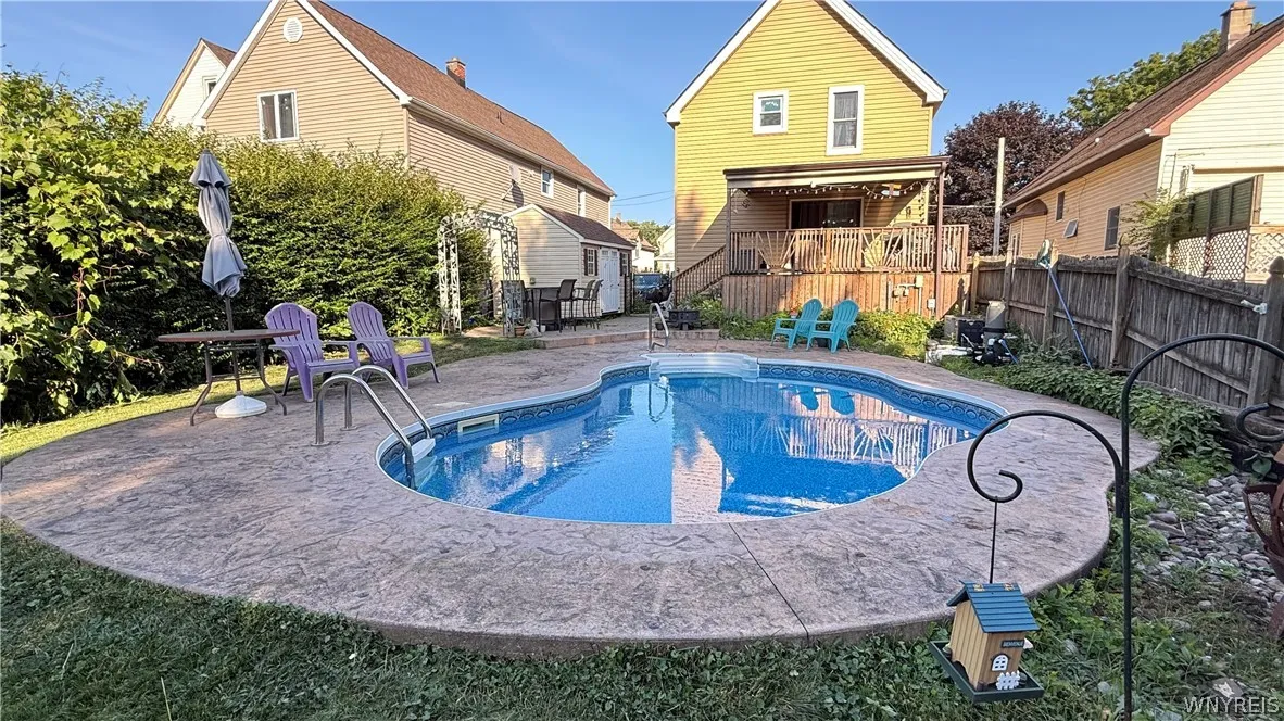 60 Benson Avenue, West Seneca, New York 14224, West Seneca, New York 14224, 4 Bedroom Bedrooms, 10 Room Rooms,1 BathroomBathrooms,Residential,For Sale,60 Benson Avenue, West Seneca, New York 14224,0,B1725167