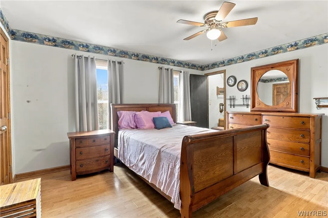 60 Benson Avenue, West Seneca, New York 14224, West Seneca, New York 14224, 4 Bedroom Bedrooms, 10 Room Rooms,1 BathroomBathrooms,Residential,For Sale,60 Benson Avenue, West Seneca, New York 14224,0,B1725167
