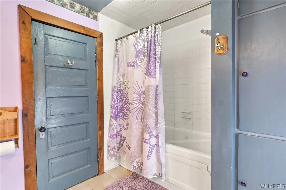 60 Benson Avenue, West Seneca, New York 14224, West Seneca, New York 14224, 4 Bedroom Bedrooms, 10 Room Rooms,1 BathroomBathrooms,Residential,For Sale,60 Benson Avenue, West Seneca, New York 14224,0,B1725167