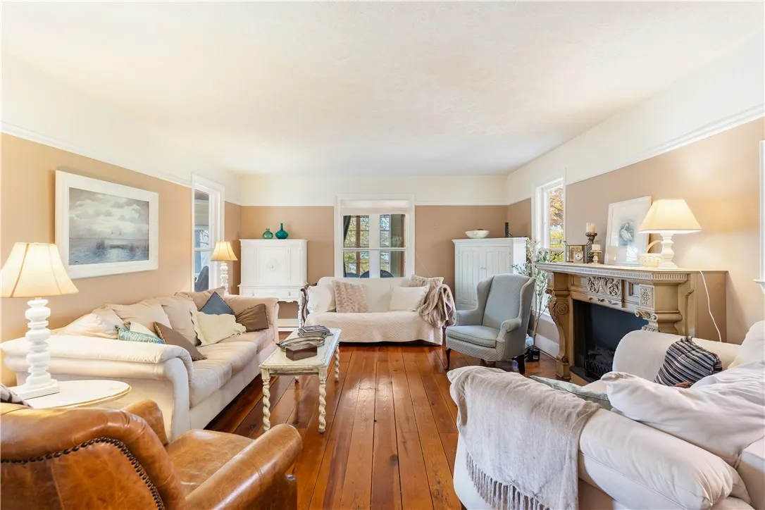 5339 E Lake Road, Conesus, New York 14435, Conesus, New York 14435, 4 Bedroom Bedrooms, 9 Room Rooms,3 BathroomBathrooms,Residential,For Sale,5339 E Lake Road, Conesus, New York 14435,0,R1724744