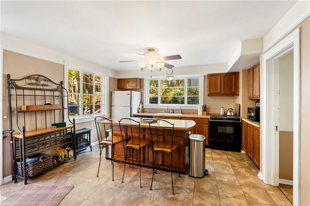 5339 E Lake Road, Conesus, New York 14435, Conesus, New York 14435, 4 Bedroom Bedrooms, 9 Room Rooms,3 BathroomBathrooms,Residential,For Sale,5339 E Lake Road, Conesus, New York 14435,0,R1724744