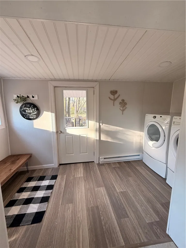 6066 Old Lake Road, Starkey, New York 14878, Starkey, New York 14878, 3 Bedroom Bedrooms, 9 Room Rooms,2 BathroomBathrooms,Residential,For Sale,6066 Old Lake Road, Starkey, New York 14878,0,R1725232