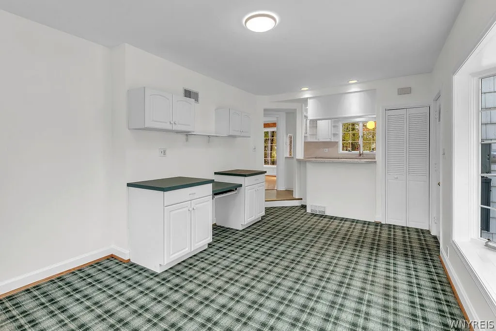 758 Pasadena Avenue, Niagara Falls, New York 14304, Niagara Falls, New York 14304, 3 Bedroom Bedrooms, 9 Room Rooms,1 BathroomBathrooms,Residential,For Sale,758 Pasadena Avenue, Niagara Falls, New York 14304,0,B1724992