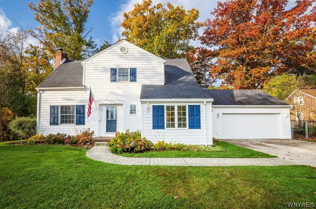 758 Pasadena Avenue, Niagara Falls, New York 14304, Niagara Falls, New York 14304, 3 Bedroom Bedrooms, 9 Room Rooms,1 BathroomBathrooms,Residential,For Sale,758 Pasadena Avenue, Niagara Falls, New York 14304,0,B1724992