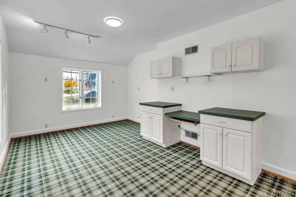 758 Pasadena Avenue, Niagara Falls, New York 14304, Niagara Falls, New York 14304, 3 Bedroom Bedrooms, 9 Room Rooms,1 BathroomBathrooms,Residential,For Sale,758 Pasadena Avenue, Niagara Falls, New York 14304,0,B1724992