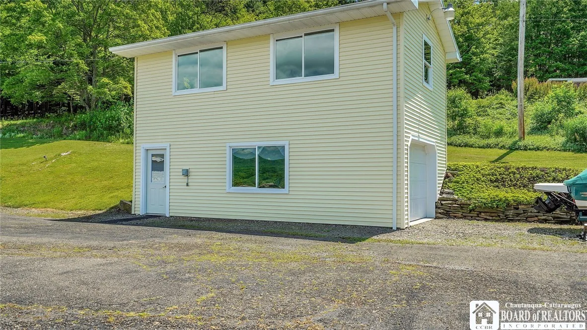 Second Garage, drive in through the bottom floor or around the back entrace to the top floor