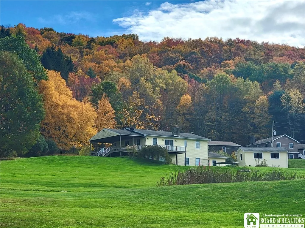 1064 Heartwood Lane, Portville, New York 14760, Portville, New York 14760, 4 Bedroom Bedrooms, 14 Room Rooms,2 BathroomBathrooms,Residential,For Sale,1064 Heartwood Lane, Portville, New York 14760,0,R1724616