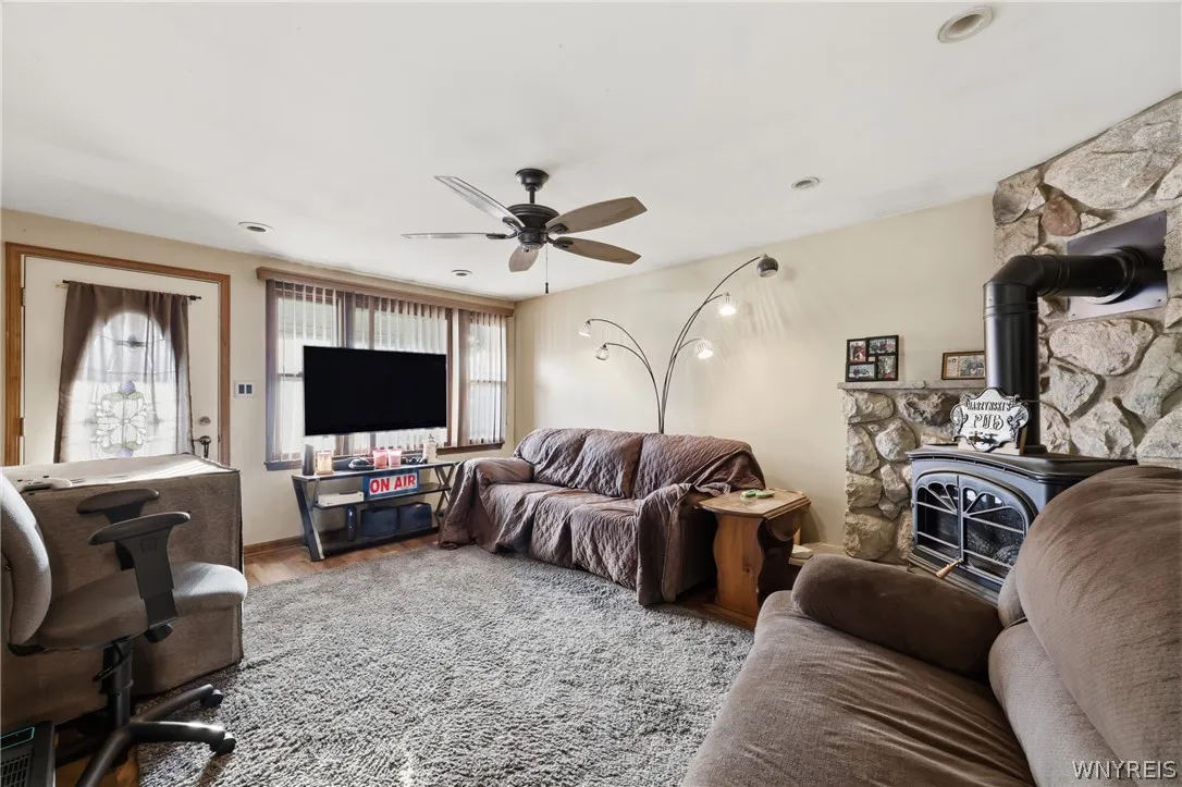 190 Dean Road, Cheektowaga, New York 14043, Cheektowaga, New York 14043, 3 Bedroom Bedrooms, 5 Room Rooms,1 BathroomBathrooms,Residential,For Sale,190 Dean Road, Cheektowaga, New York 14043,0,B1722620