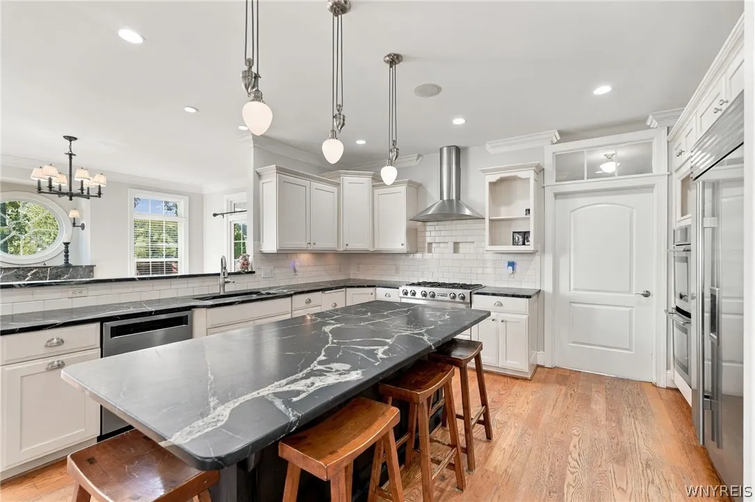 294 North Rockingham, Amherst, New York 14228, Amherst, New York 14228, 4 Bedroom Bedrooms, 11 Room Rooms,3 BathroomBathrooms,Residential,For Sale,294 North Rockingham, Amherst, New York 14228,0,B1724671