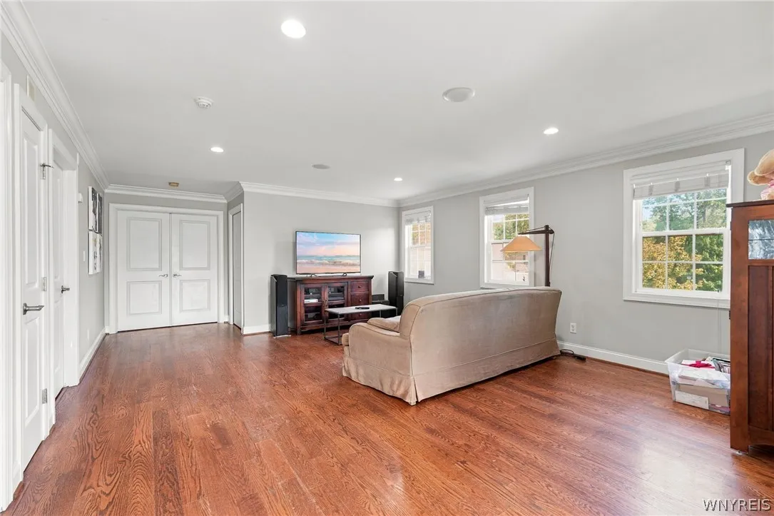 294 North Rockingham, Amherst, New York 14228, Amherst, New York 14228, 4 Bedroom Bedrooms, 11 Room Rooms,3 BathroomBathrooms,Residential,For Sale,294 North Rockingham, Amherst, New York 14228,0,B1724671