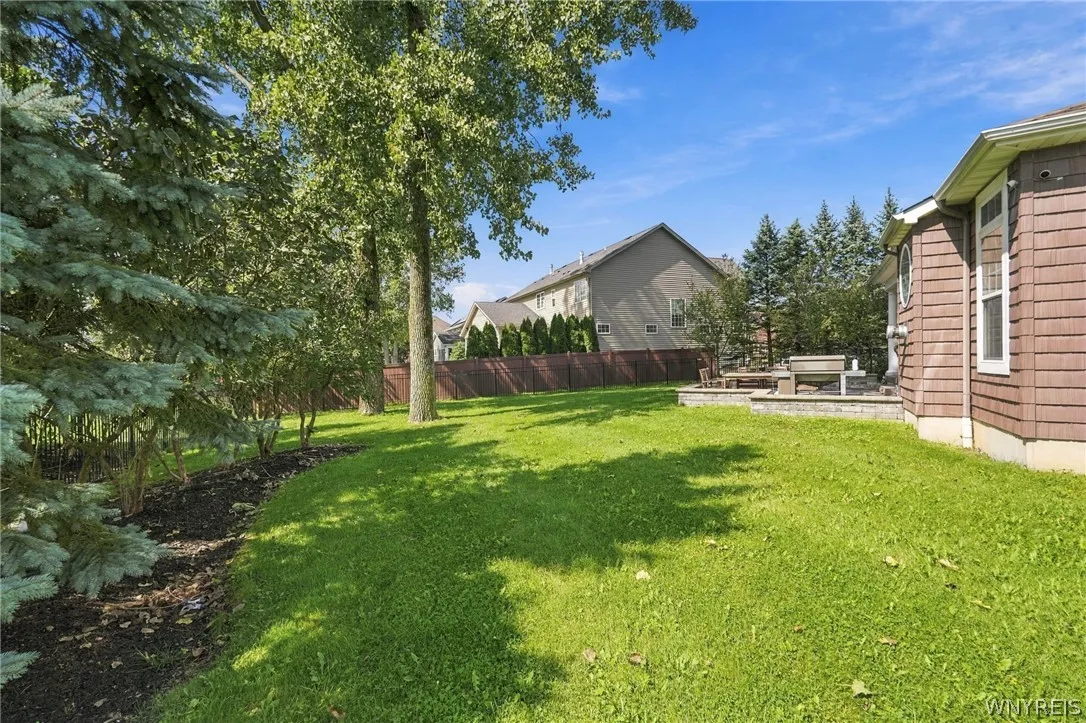 294 North Rockingham, Amherst, New York 14228, Amherst, New York 14228, 4 Bedroom Bedrooms, 11 Room Rooms,3 BathroomBathrooms,Residential,For Sale,294 North Rockingham, Amherst, New York 14228,0,B1724671