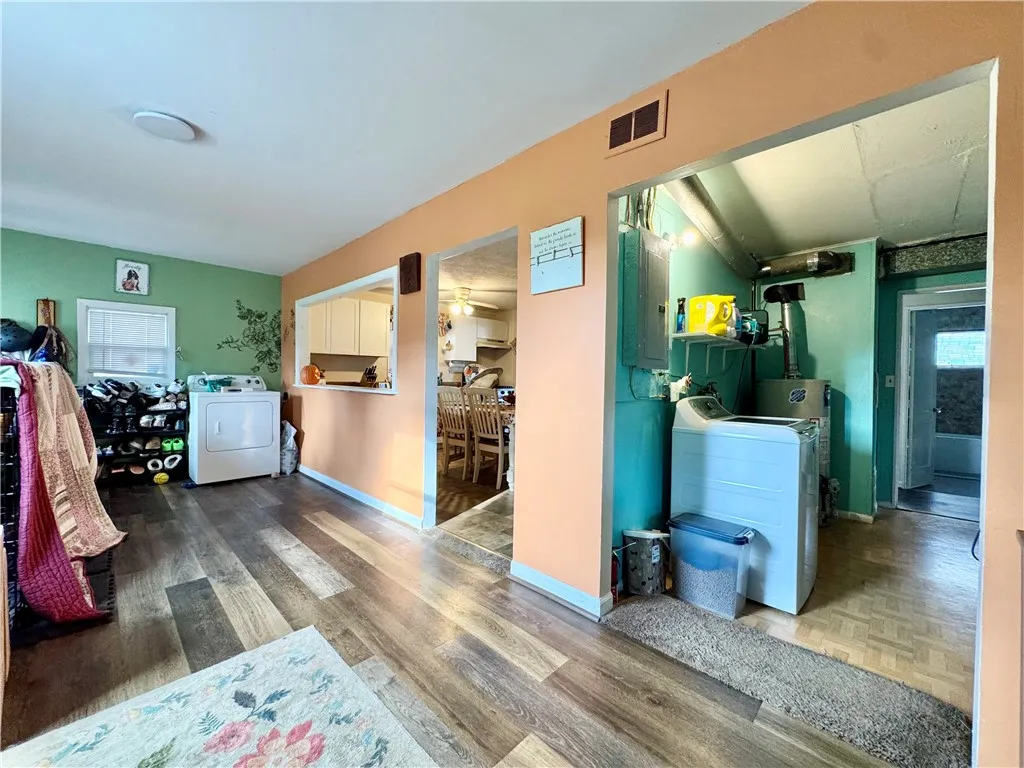 140 Catalpa Drive, Horseheads, New York 14845, Horseheads, New York 14845, 3 Bedroom Bedrooms, 7 Room Rooms,1 BathroomBathrooms,Residential,For Sale,140 Catalpa Drive, Horseheads, New York 14845,0,R1725159