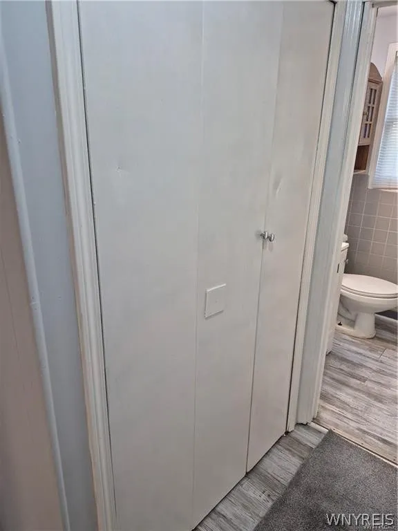 316 Hyland Avenue, Cheektowaga, New York 14043, Cheektowaga, New York 14043, 2 Bedroom Bedrooms, 5 Room Rooms,1 BathroomBathrooms,Residential Lease,For Rent,316 Hyland Avenue, Cheektowaga, New York 14043,0,B1725412